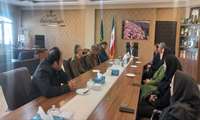 همکاران مدیریت آب و خاک و امور فنی و مهندسی سازمان جهاد کشاورزی استان مرکزی، با مهندس کتانفروش، سرپرست این سازمان، دیدار و گفتوگو کردند.
