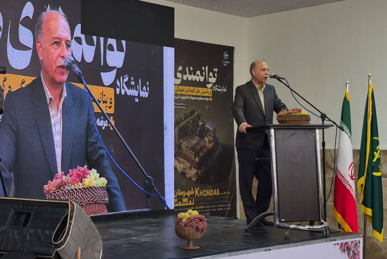 خنداب با ۱۸۷ هزار تن انگور؛ رتبه نخست استان مرکزی/ و راه‌اندازی صندوق حمایت از انگور و کشمش